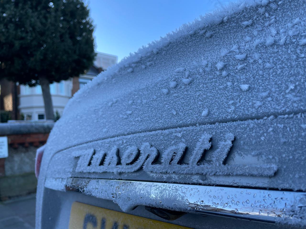 Jaguar XF — premium detail