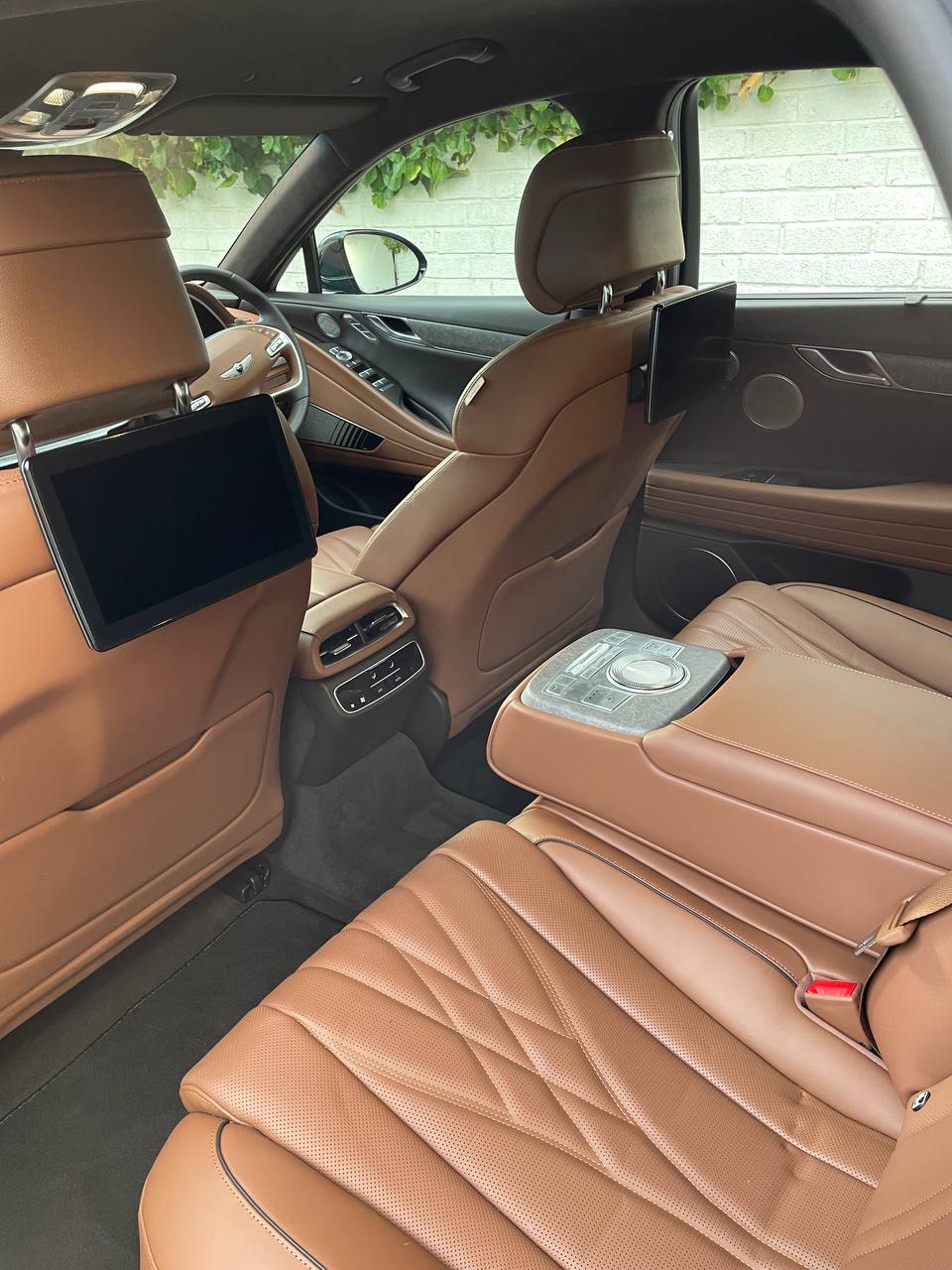 Porsche 911 — paint enhancement result