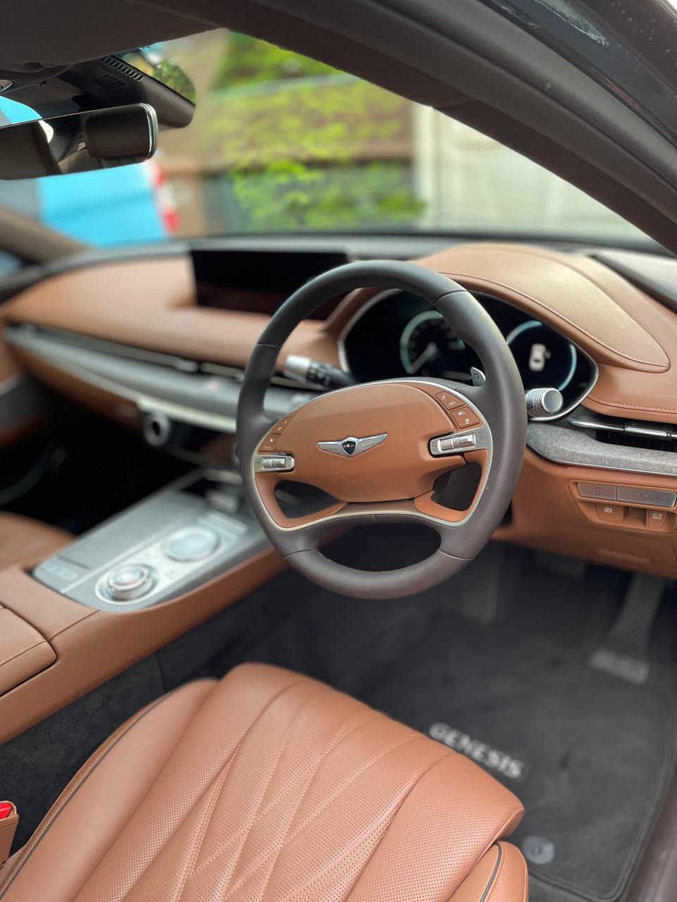 Porsche Cayenne — exterior valet
